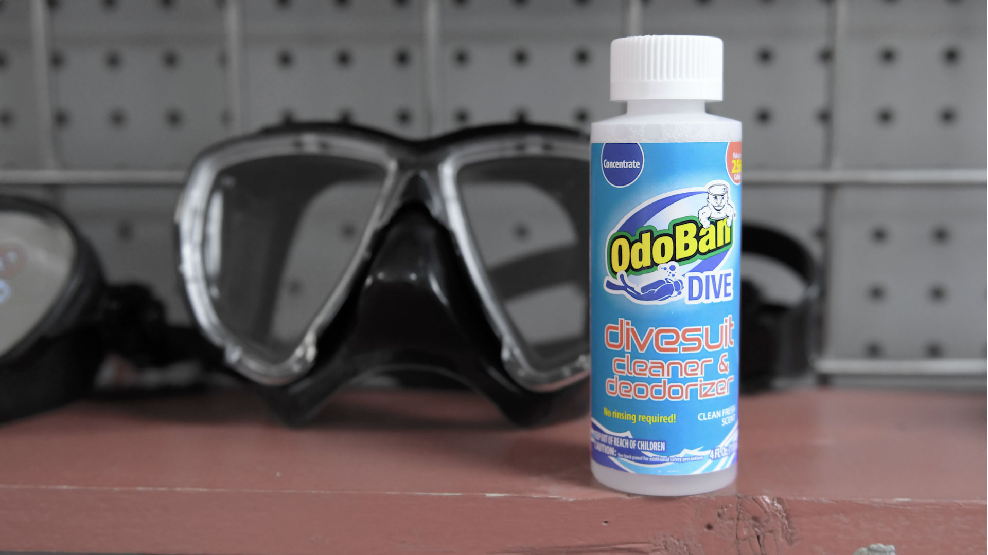 OdoBan Dive Wet Suit Cleaner and Deodorizer OdoBan Dive
